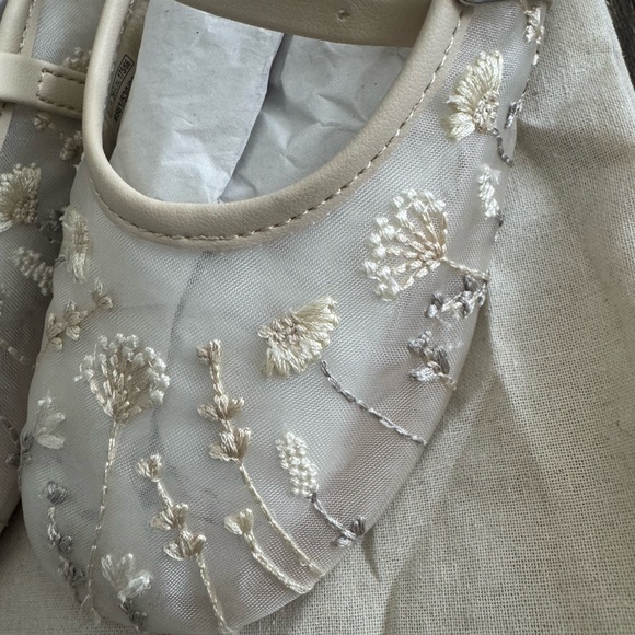 Zara kids flat shoes - Picture 2 of 4